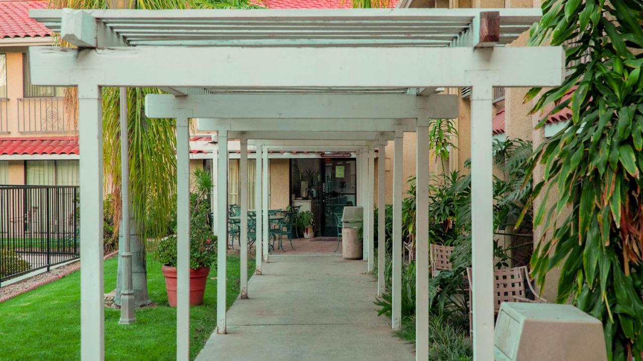 Studio 6 Anaheim Hills Ca Экстерьер фото